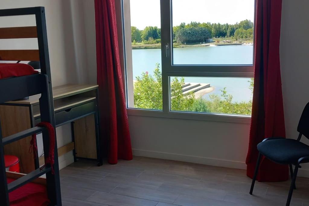 Appartement Climatise Au Coeur De La Provence Lac Et Parcs D'Attractions 10Mn Avignon Monteux Extérieur photo